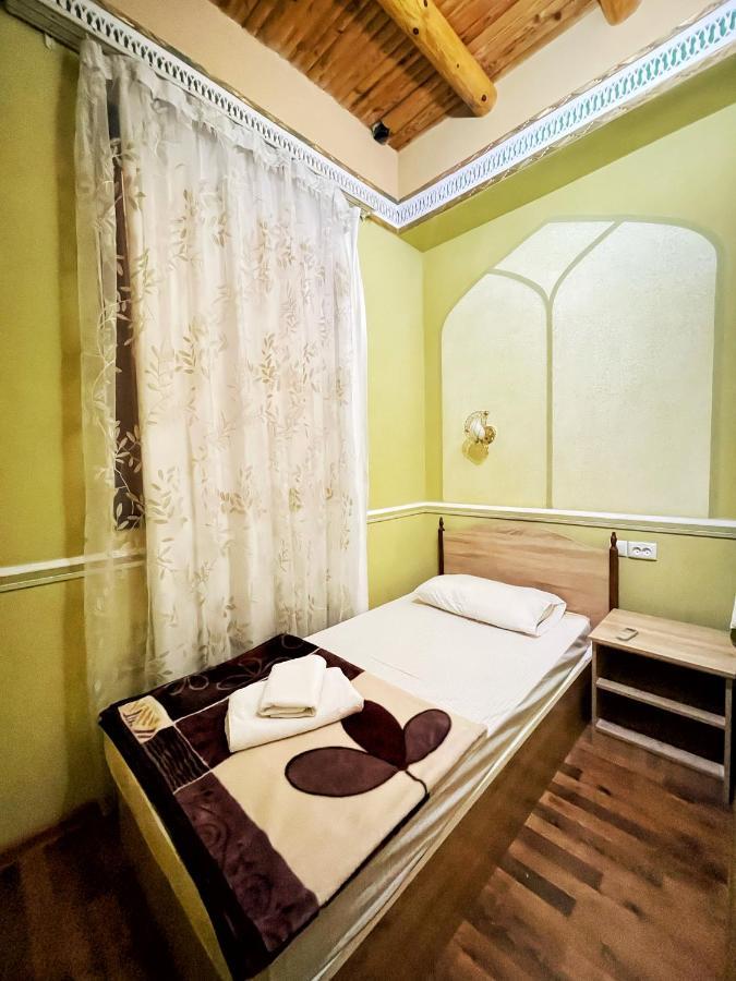 Nurafshon Boutique Hotel บูคารา ภายนอก รูปภาพ